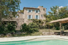 Le Bas Château Provence Luberon